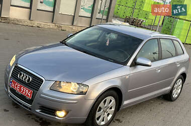 Хэтчбек Audi A3 2006 в 