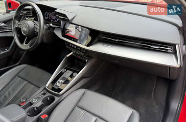 Седан Audi A3 2022 в 
