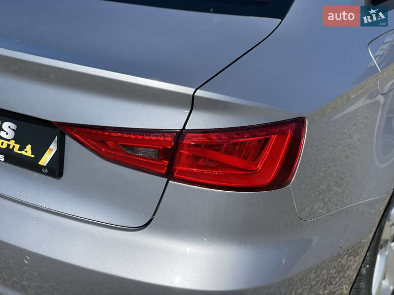 Седан Audi A3 2016 в Стрые