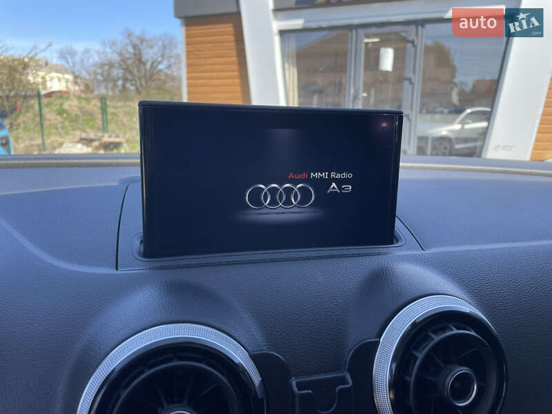 Седан Audi A3 2016 в Стрые