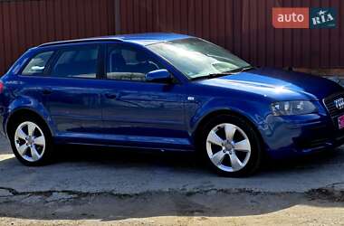 Хэтчбек Audi A3 2007 в 