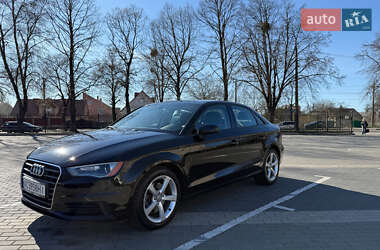 Седан Audi A3 2014 в 