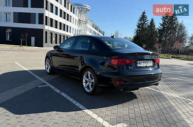Седан Audi A3 2014 в 