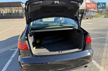 Седан Audi A3 2014 в 