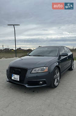 Хэтчбек Audi A3 2012 в 