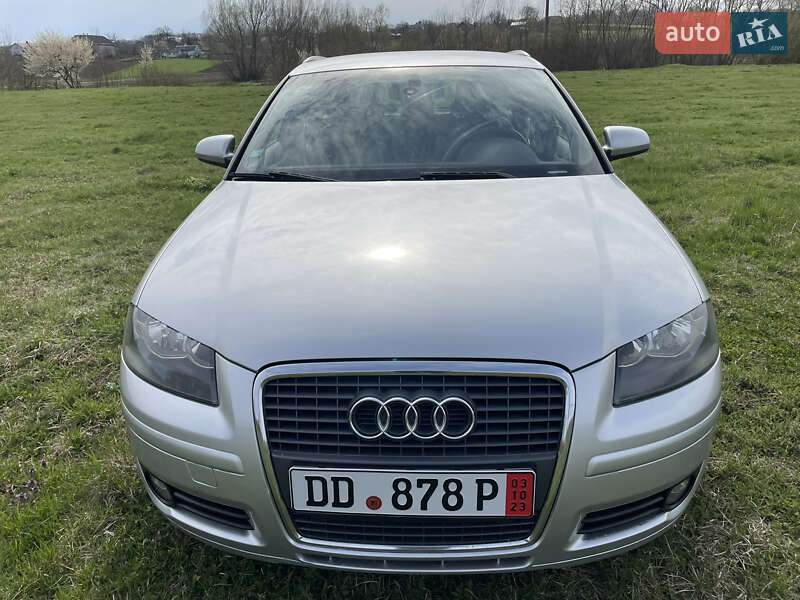 Хэтчбек Audi A3 2007 в 