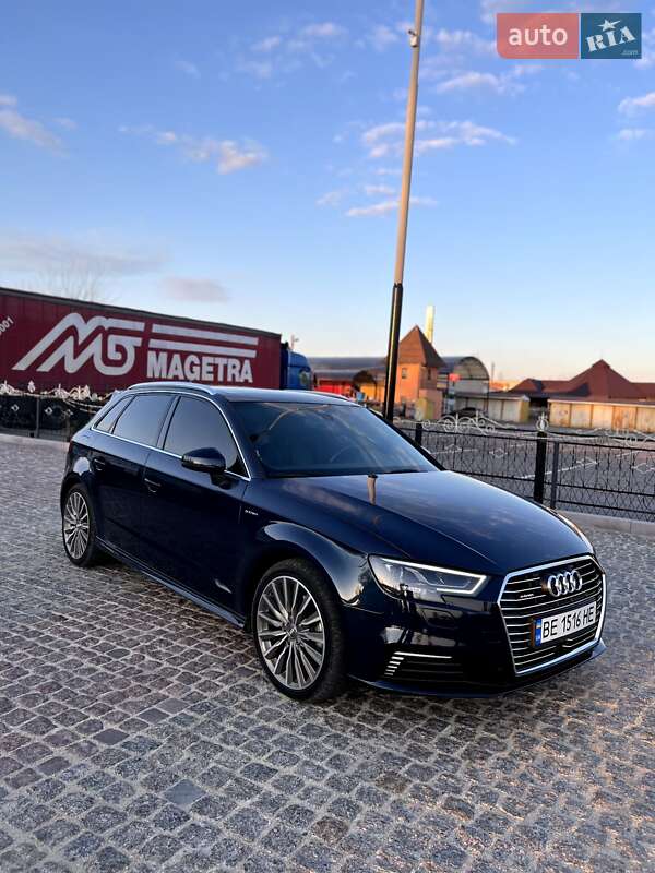 Хэтчбек Audi A3 2017 в Первомайске фото 5 Хэтчбек Audi A3 2017 в Первомайске