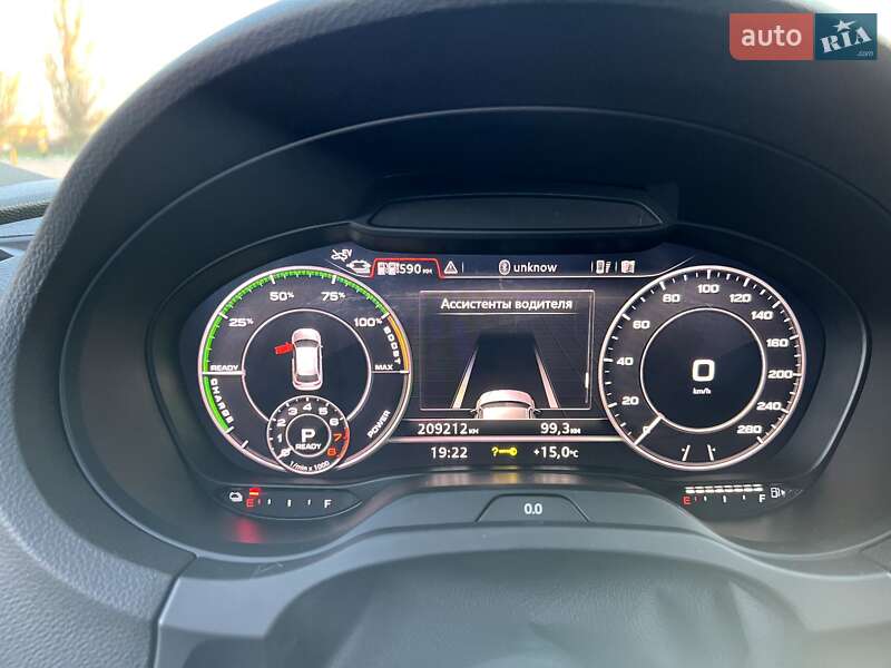 Хэтчбек Audi A3 2017 в Первомайске фото 12 Хэтчбек Audi A3 2017 в Первомайске