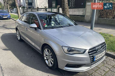 Седан Audi A3 2015 в 