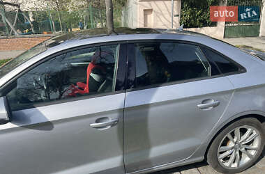 Седан Audi A3 2015 в 