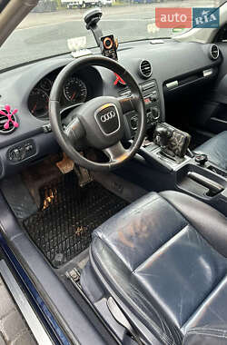 Хэтчбек Audi A3 2006 в 