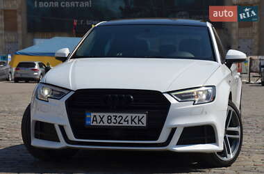 Седан Audi A3 2018 в 