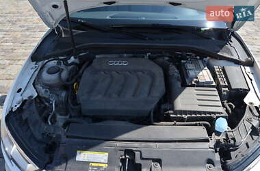 Седан Audi A3 2018 в 