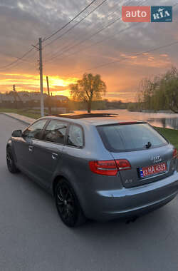Хэтчбек Audi A3 2008 в 