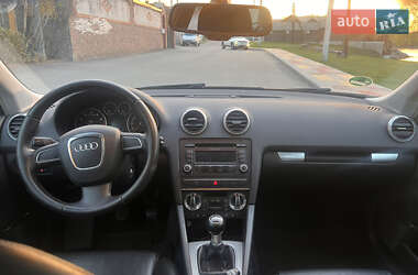 Хэтчбек Audi A3 2008 в 