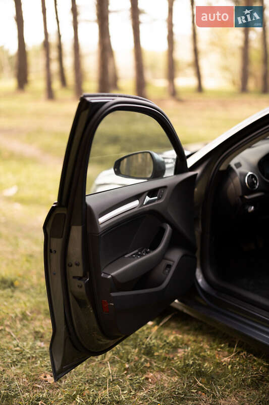 Седан Audi A3 2014 в Виннице