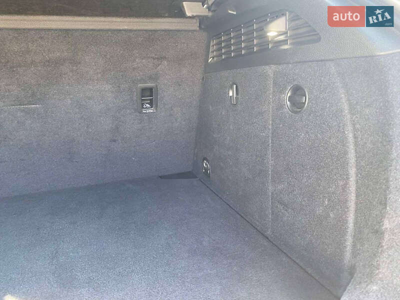 Хэтчбек Audi A3 2016 в Киеве