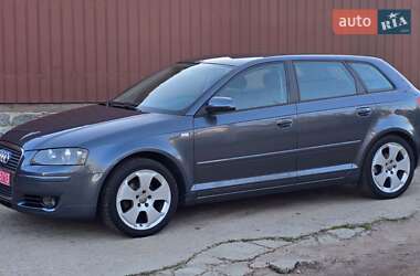 Хэтчбек Audi A3 2006 в 