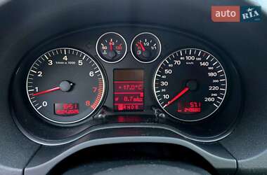 Хэтчбек Audi A3 2006 в 