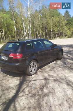 Хэтчбек Audi A3 2006 в 