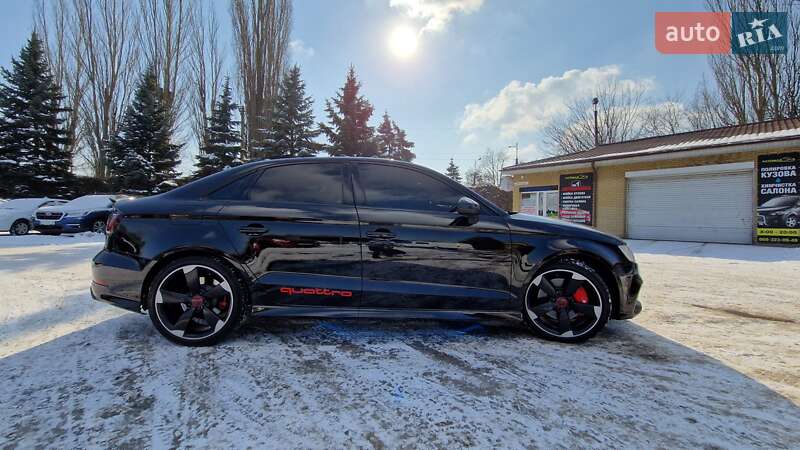 Седан Audi A3 2016 в Днепре