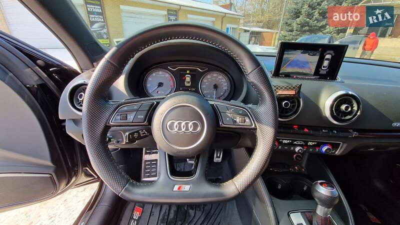 Седан Audi A3 2016 в Днепре