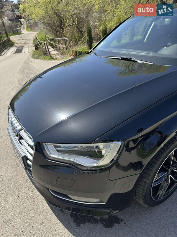 Хэтчбек Audi A3 2015 в Умани