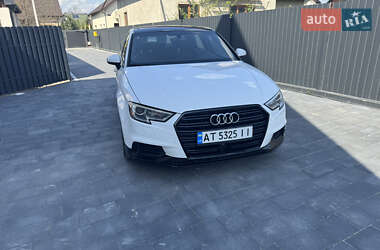 Седан Audi A3 2017 в 