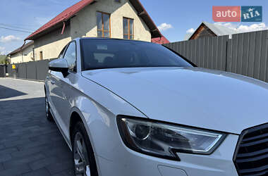 Седан Audi A3 2017 в 