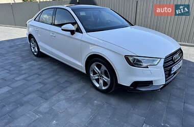 Седан Audi A3 2017 в 
