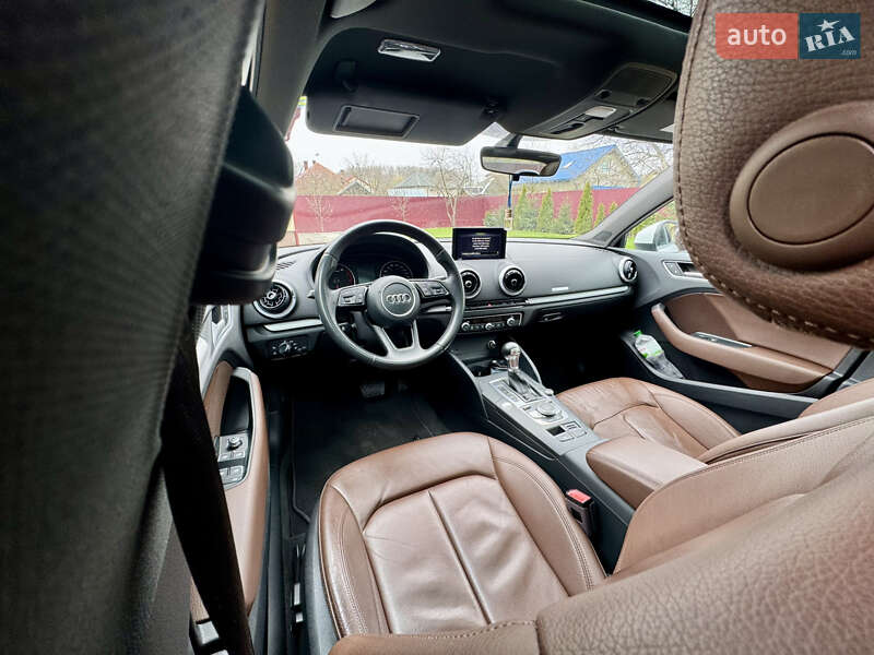 Седан Audi A3 2017 в Коломые
