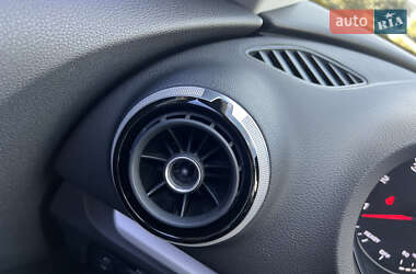Седан Audi A3 2016 в 