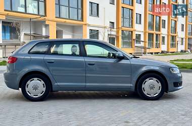 Хетчбек Audi A3 2009 в 
