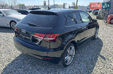 Хэтчбек Audi A3 2017 в 