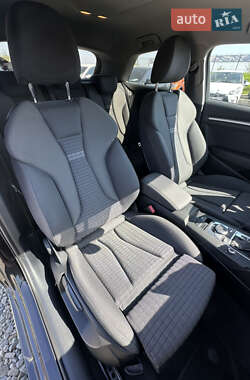 Хэтчбек Audi A3 2017 в 