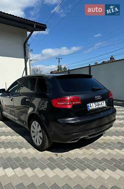 Хэтчбек Audi A3 2012 в 