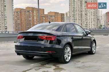 Седан Audi A3 2016 в 