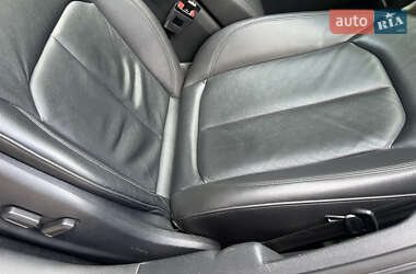 Седан Audi A3 2016 в 