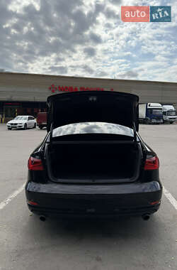 Седан Audi A3 2015 в 
