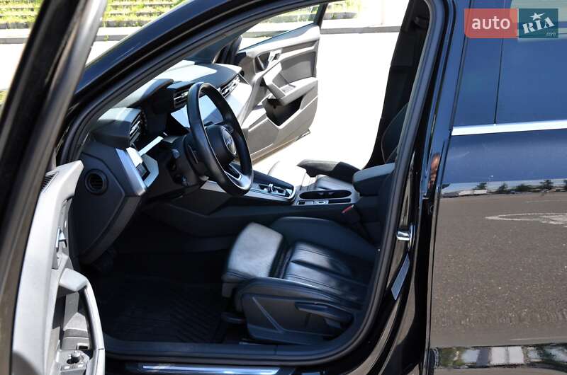 Хэтчбек Audi A3 2021 в Киеве фото 22 Хэтчбек Audi A3 2021 в Киеве