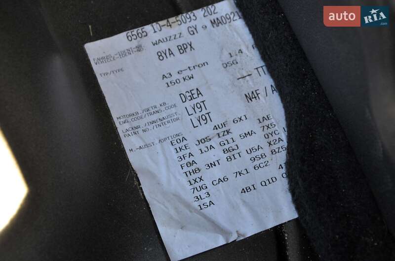 Хэтчбек Audi A3 2021 в Киеве фото 43 Хэтчбек Audi A3 2021 в Киеве