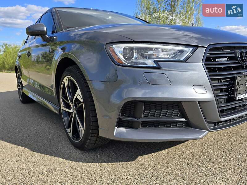 Седан Audi A3 2020 в Киеве