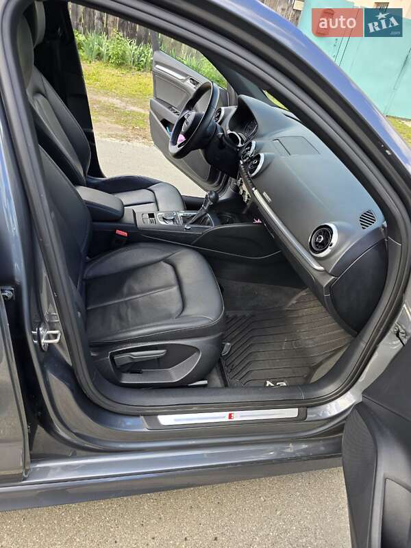 Седан Audi A3 2020 в Киеве