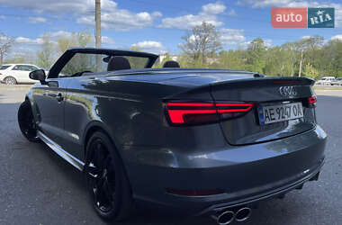 Кабриолет Audi A3 2015 в 