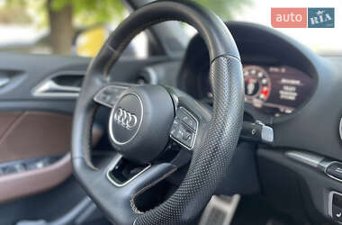 Кабриолет Audi A3 2015 в 