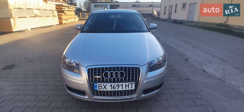 Хетчбек Audi A3 2005 в 