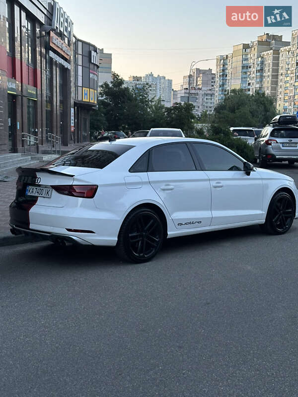 Седан Audi A3 2017 в Киеве