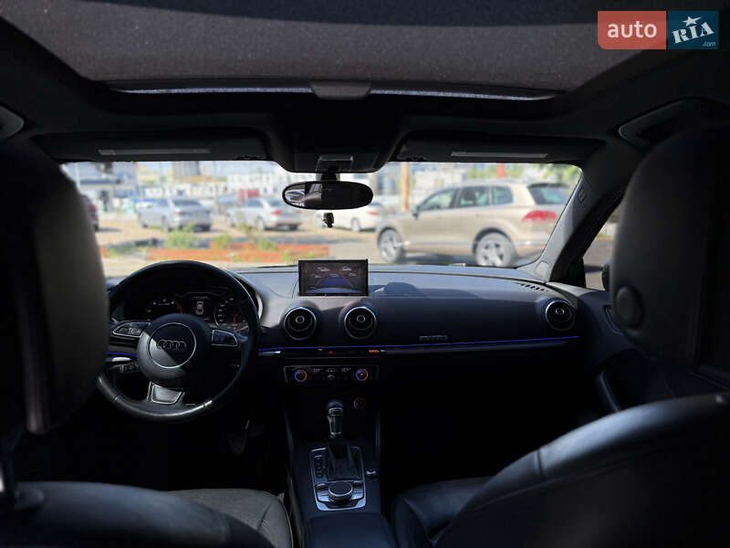 Седан Audi A3 2014 в Киеве