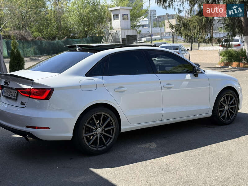 Седан Audi A3 2014 в Киеве