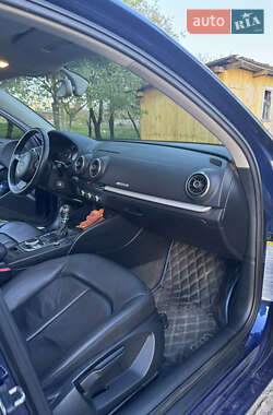Седан Audi A3 2014 в 